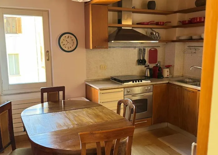 Vatican Retreat- 2bedrooms And 2 Bathrooms