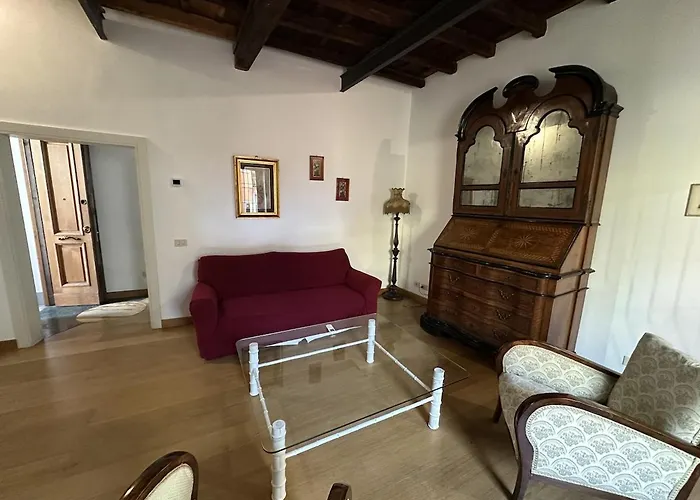 Vatican Retreat- 2bedrooms And 2 Bathrooms *