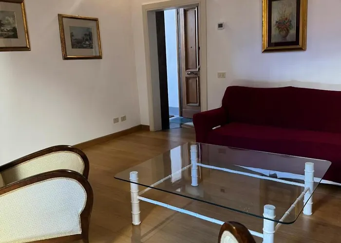 Vatican Retreat- 2bedrooms And 2 Bathrooms * Rome