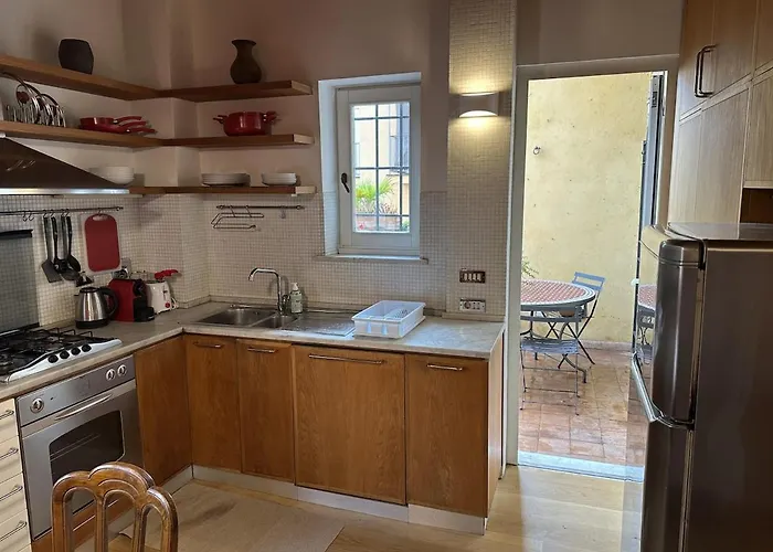 Vatican Retreat- 2bedrooms And 2 Bathrooms Roma
